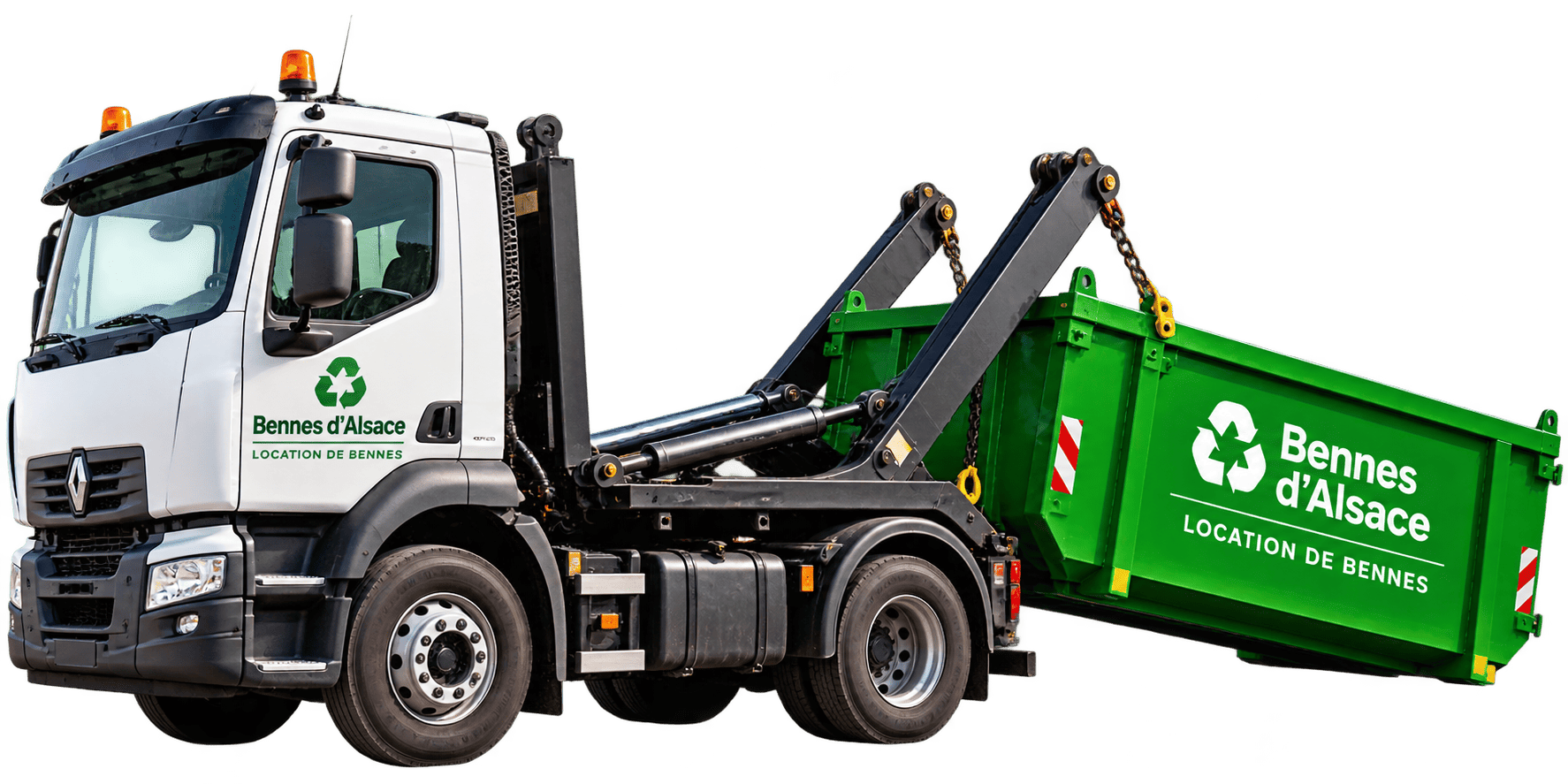 Camion vert Bennes d'Alsace pour la livraison et l'enlèvement de bennes dans le Bas-Rhin